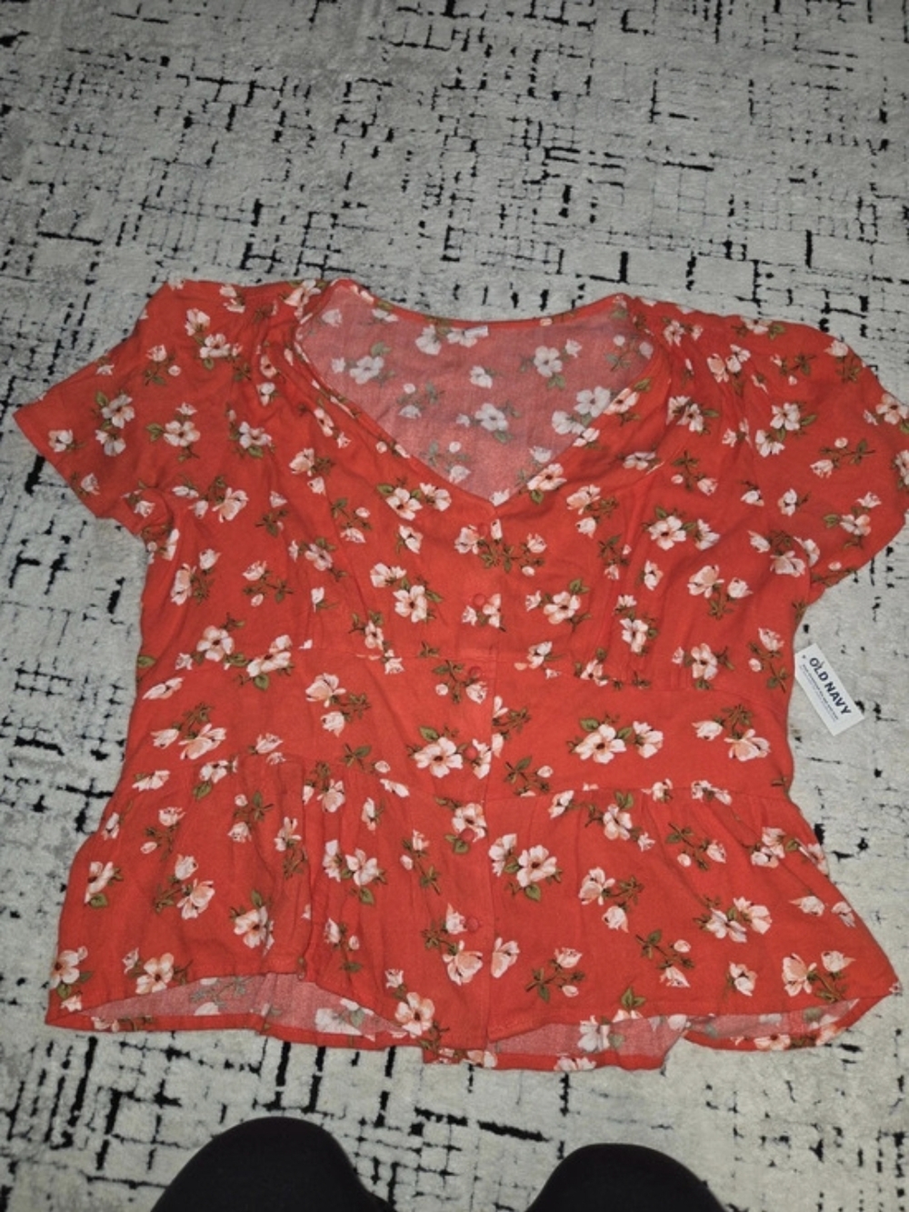 Old Navy Floral Blouse in Red & Pink XL NEW